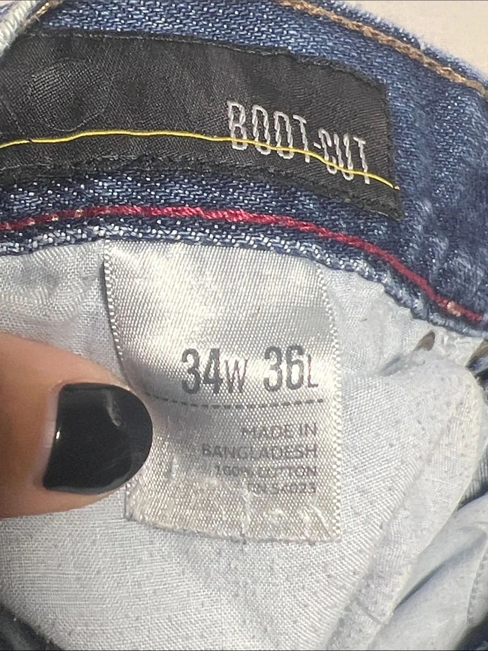 Old Navy Men’s Straight Jeans in Medium Blue Wash